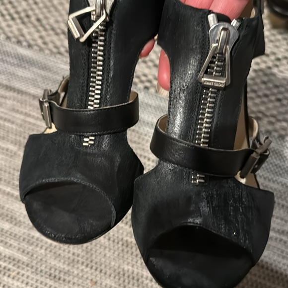 Jimmy Choo 🎉HP🎉🎈distressed leather heels with center zipper, strap w/ buckle - Picture 10 of 12